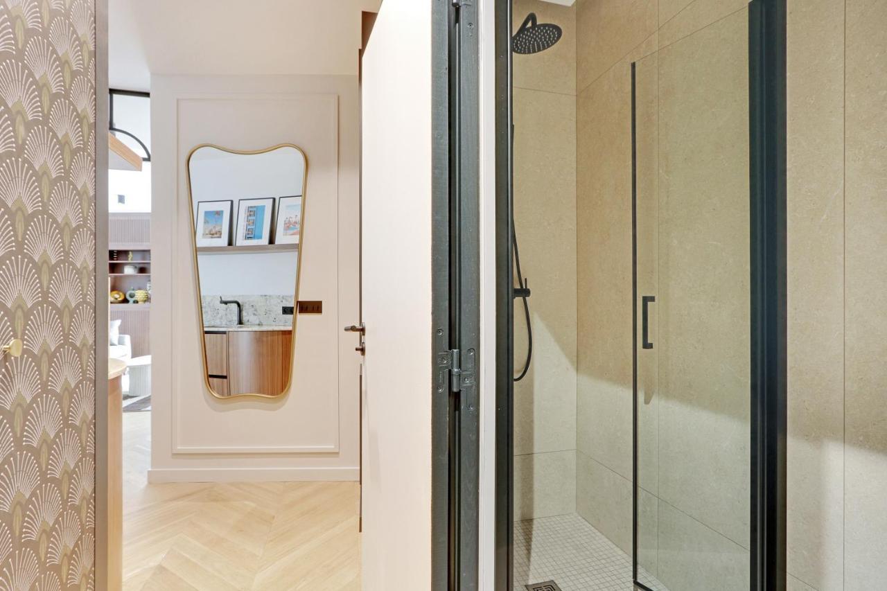 Pick A Flat'S Apartment In Triangle D'Or - Pierre 1Er De Serbie Paris Exterior foto