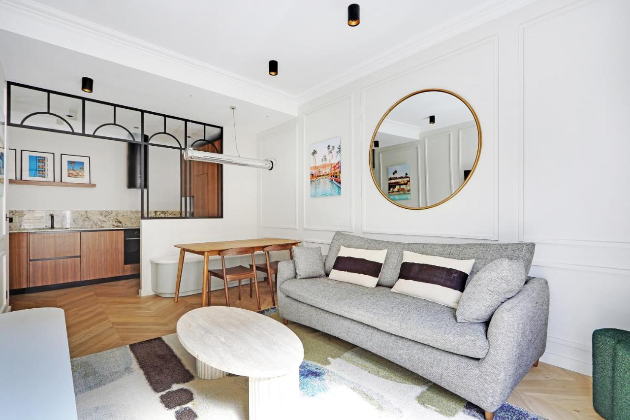 Pick A Flat'S Apartment In Triangle D'Or - Pierre 1Er De Serbie Paris Exterior foto